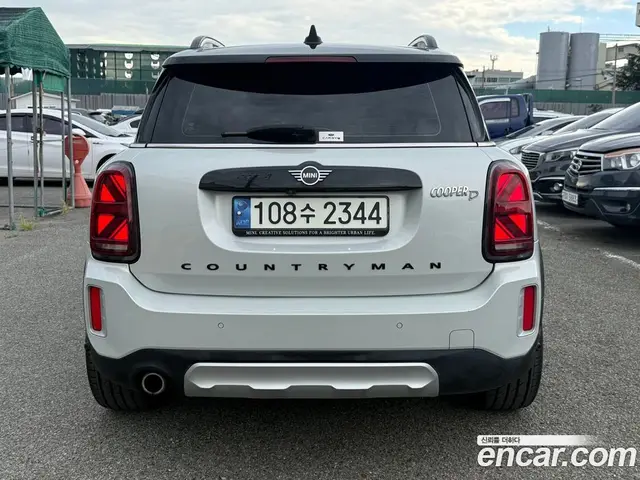 Mini Countryman 2021 2.0 автомат (гидро), миниатюра 3