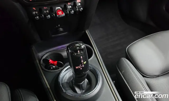Mini Countryman 2024 1.5 автомат (гидро), миниатюра 9