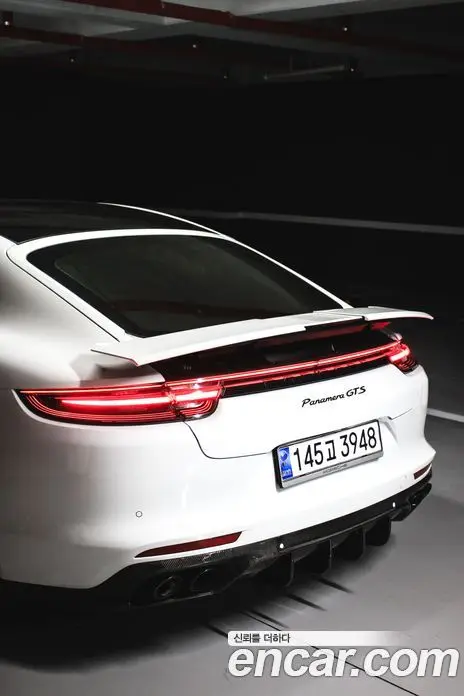Porsche Panamera 2019 4.0 автомат (гидро), фото 4 Porsche Panamera 2019 4.0 автомат (гидро), фото 4