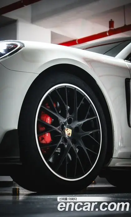 Porsche Panamera 2019 4.0 автомат (гидро), миниатюра 10 Porsche Panamera 2019 4.0 автомат (гидро), миниатюра 10