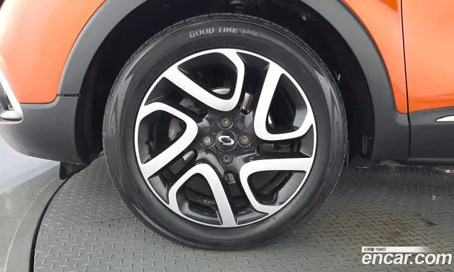 Renault (Samsung) QM3 2014 1.5 автомат (гидро), миниатюра 5 Renault (Samsung) QM3 2014 1.5 автомат (гидро), миниатюра 5
