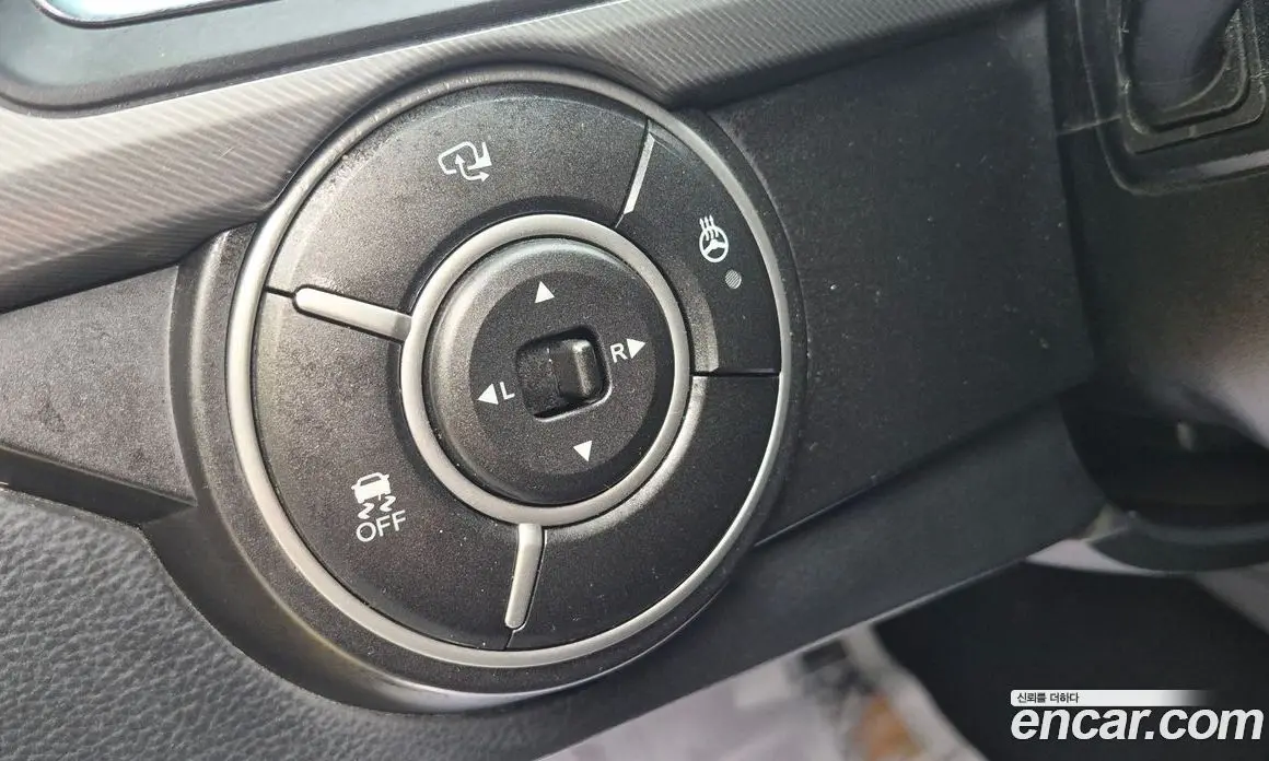 SsangYong Korando 2016 2.2 автомат (гидро), фото 12