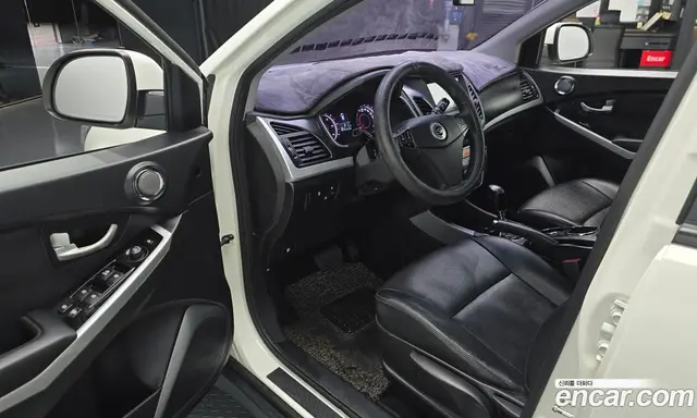 SsangYong Korando 2016 2.2 автомат (гидро), миниатюра 10