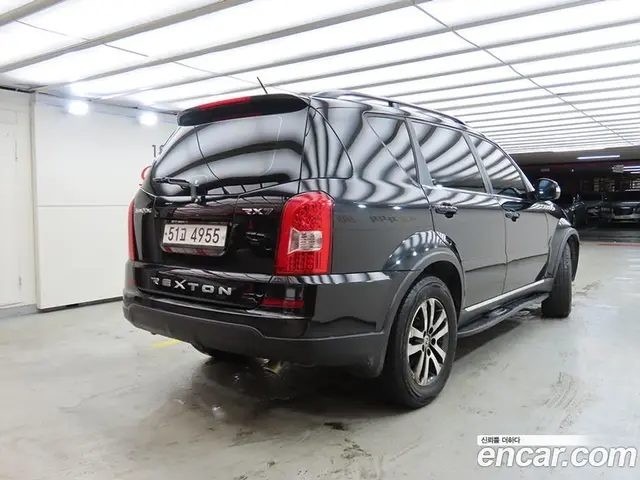 SsangYong Rexton 2013 2.0 автомат (гидро), миниатюра 2 SsangYong Rexton 2013 2.0 автомат (гидро), миниатюра 2