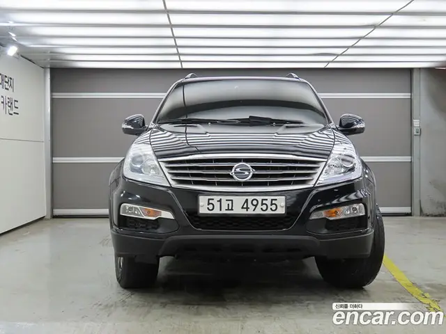 SsangYong Rexton 2013 2.0 автомат (гидро), миниатюра 3 SsangYong Rexton 2013 2.0 автомат (гидро), миниатюра 3