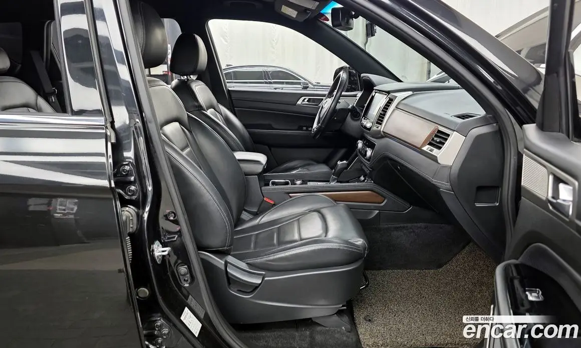 SsangYong Rexton 2018 2.2 автомат (гидро), фото 11