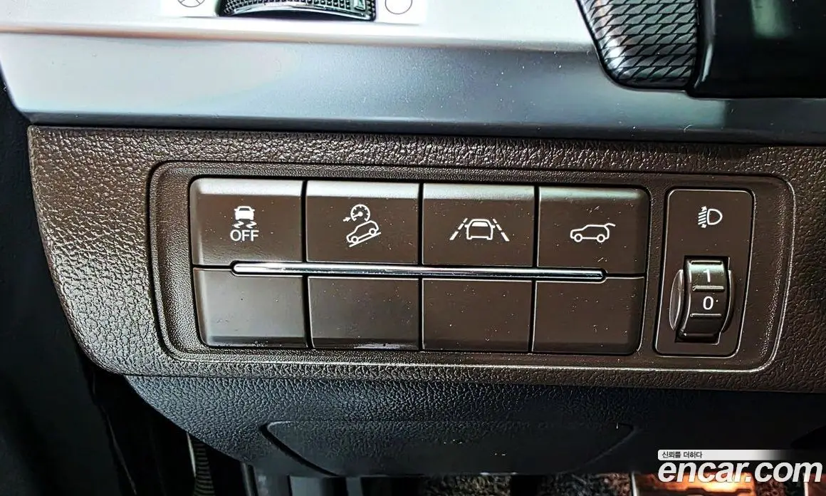 SsangYong Rexton 2021 2.2 автомат (гидро), фото 18