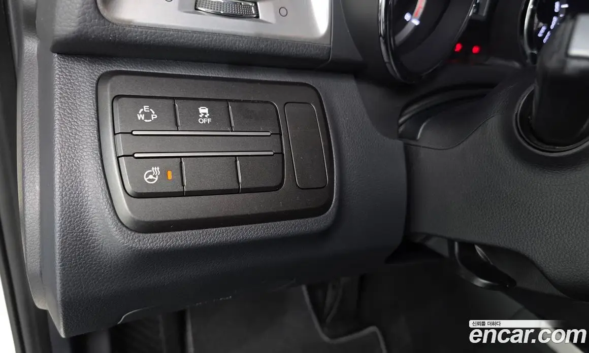 SsangYong TIBOLI 2015 1.6 автомат (гидро), фото 14