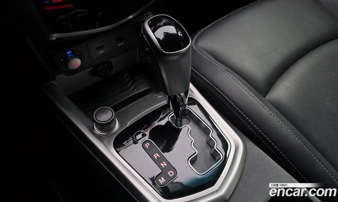 SsangYong TIBOLI 2015 1.6 автомат (гидро), фото 9