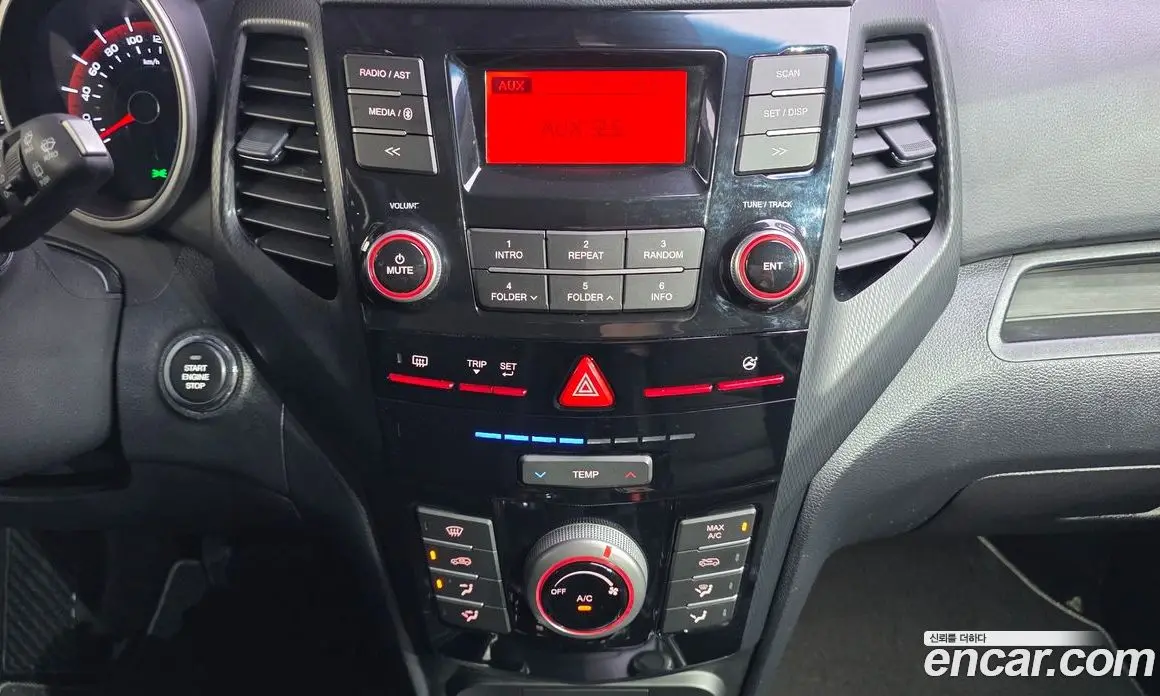 SsangYong TIBOLI 2016 1.6 автомат (гидро), фото 14 SsangYong TIBOLI 2016 1.6 автомат (гидро), фото 14