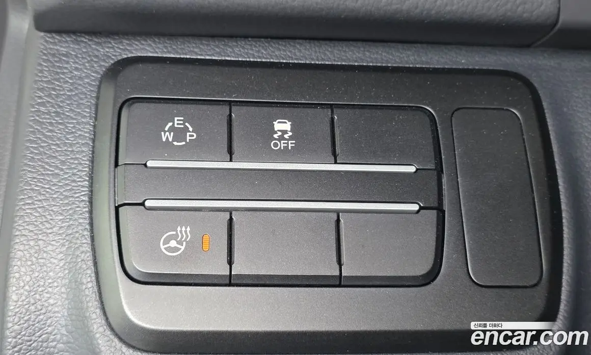 SsangYong TIBOLI 2016 1.6 автомат (гидро), фото 13