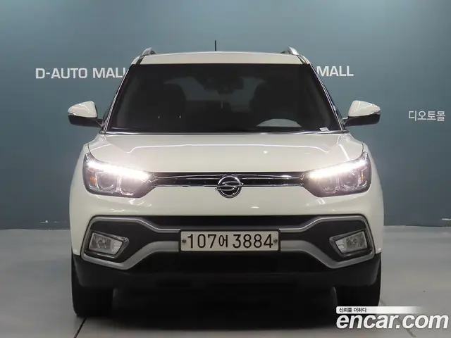 SsangYong TIBOLI 2017 1.6 автомат (гидро), миниатюра 2