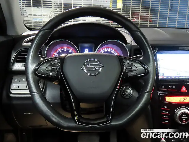 SsangYong TIBOLI 2017 1.6 автомат (гидро), миниатюра 11