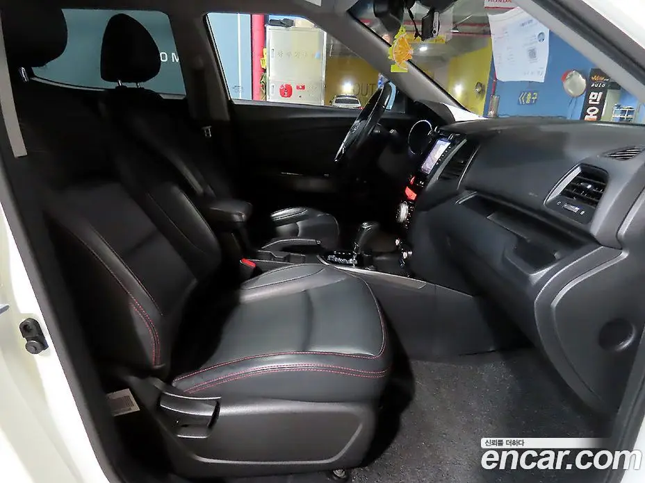 SsangYong TIBOLI 2017 1.6 автомат (гидро), фото 8