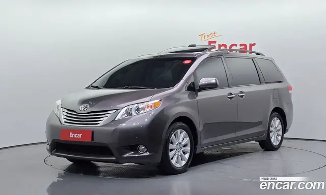 Toyota Sienna, 2013, 76 403 км Toyota Sienna, 2013, 76 403 км