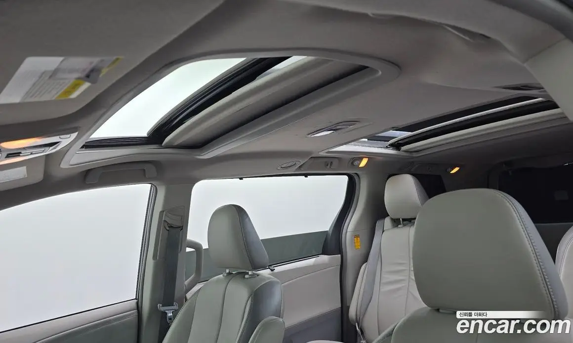 Toyota Sienna 2013 3.5 автомат (гидро), фото 17 Toyota Sienna 2013 3.5 автомат (гидро), фото 17
