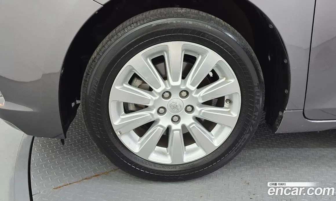 Toyota Sienna 2013 3.5 автомат (гидро), фото 5 Toyota Sienna 2013 3.5 автомат (гидро), фото 5