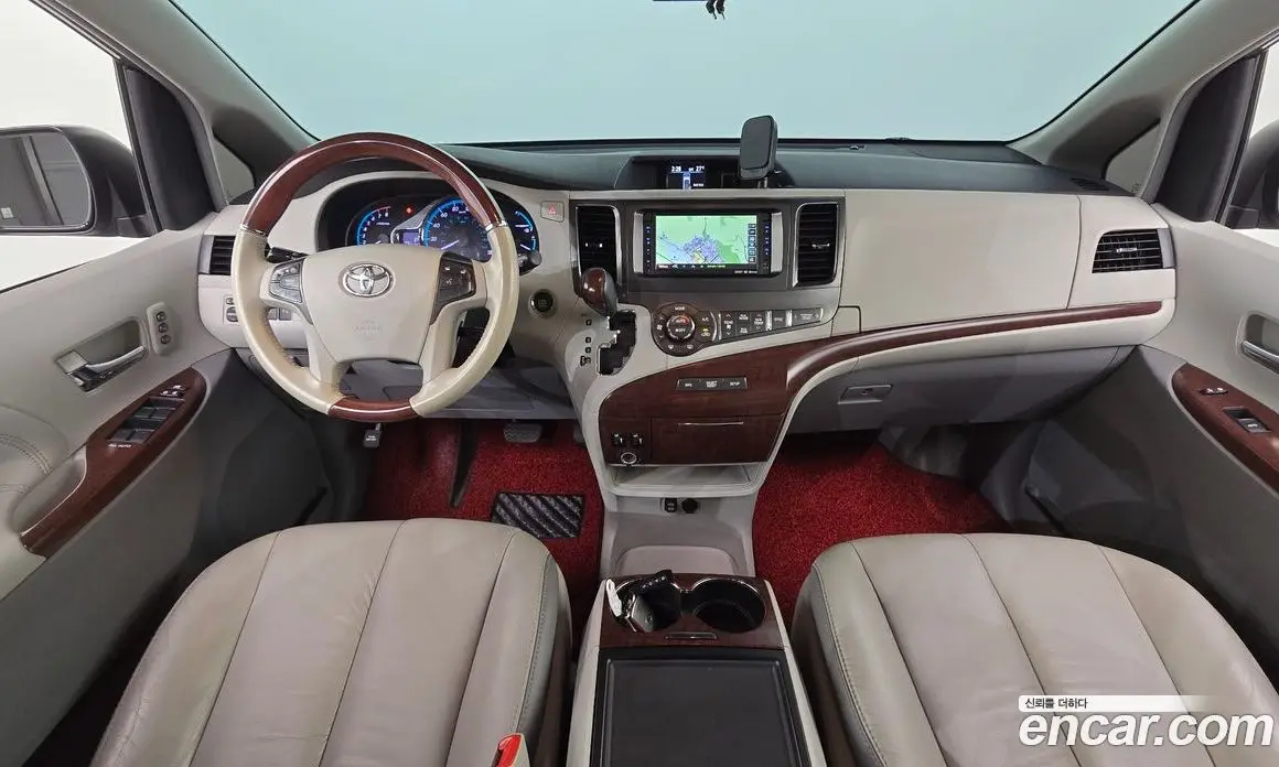 Toyota Sienna 2013 3.5 автомат (гидро), фото 7 Toyota Sienna 2013 3.5 автомат (гидро), фото 7