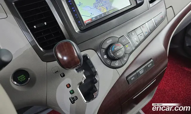 Toyota Sienna 2013 3.5 автомат (гидро), миниатюра 9 Toyota Sienna 2013 3.5 автомат (гидро), миниатюра 9