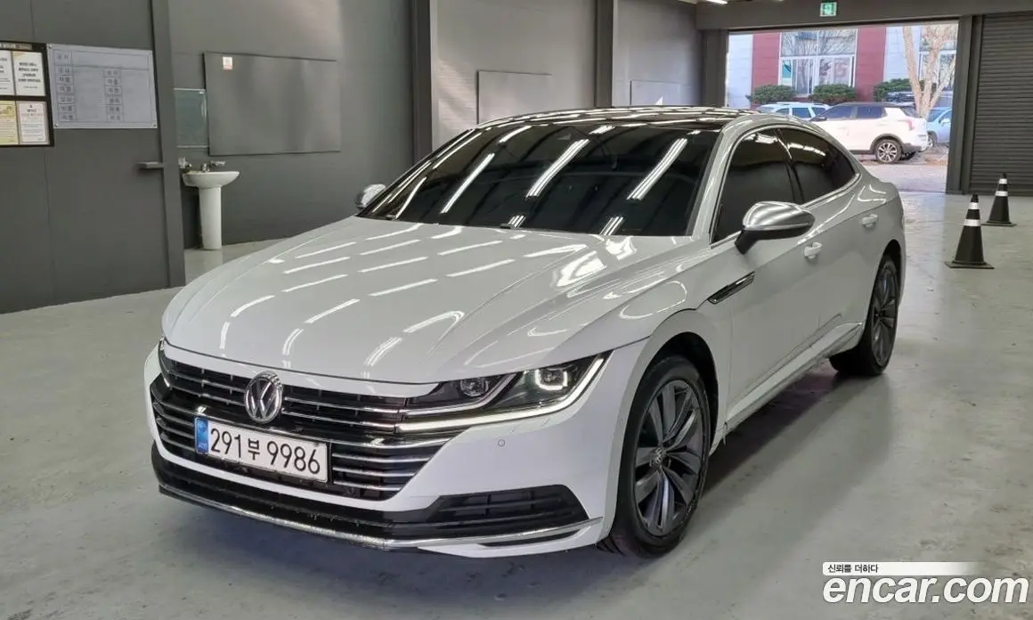 Volkswagen Arteon 2020 2.0 автомат (гидро), фото 1 Volkswagen Arteon 2020 2.0 автомат (гидро), фото 1