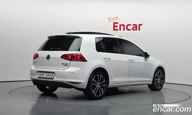 Volkswagen Golf 2015 2.0 автомат (гидро), миниатюра 2