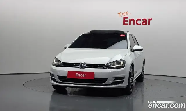Volkswagen Golf 2015 2.0 автомат (гидро), миниатюра 3