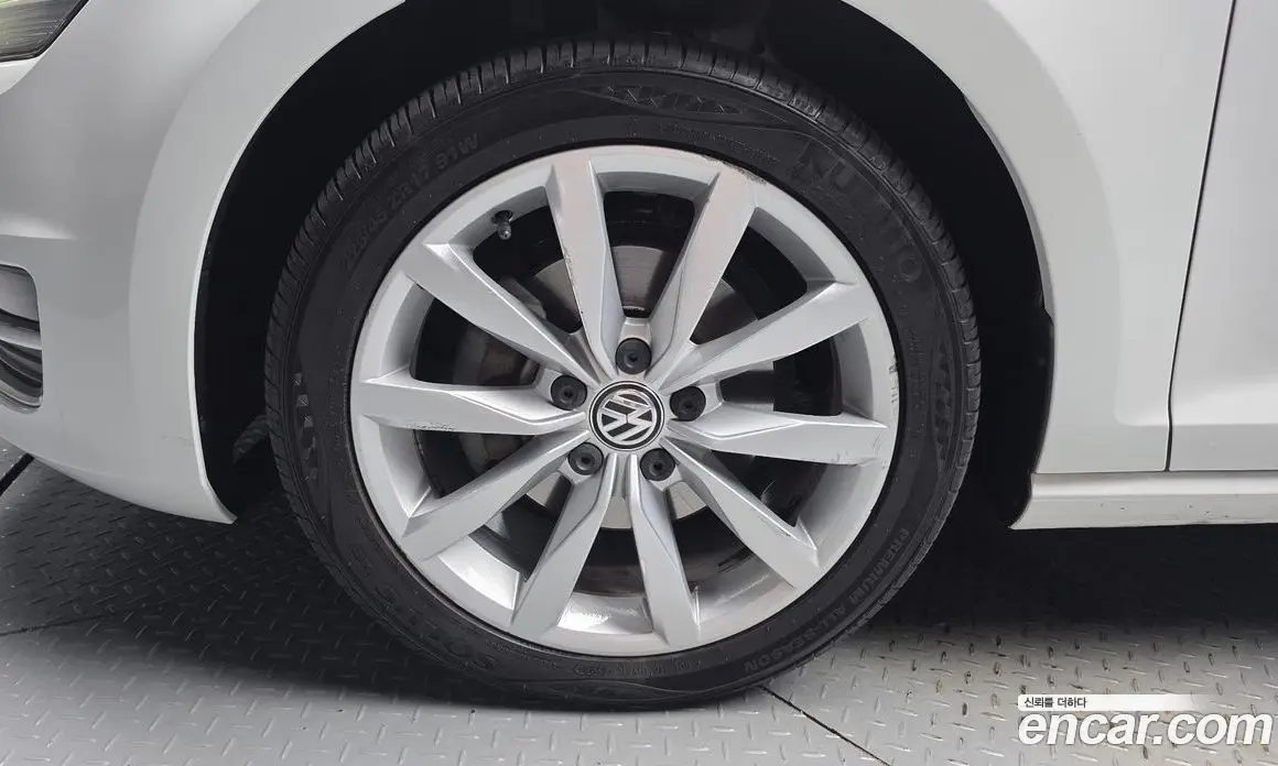 Volkswagen Golf 2016 2.0 автомат (гидро), фото 5