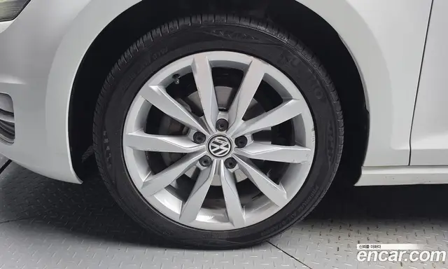Volkswagen Golf 2016 2.0 автомат (гидро), миниатюра 5