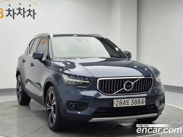 Volvo XC40 2020 2.0 автомат (гидро), миниатюра 4 Volvo XC40 2020 2.0 автомат (гидро), миниатюра 4