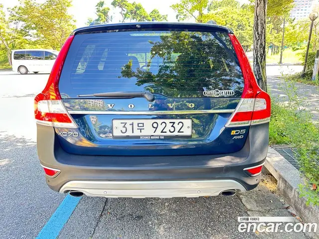 Volvo XC70 2013 2.4 автомат (гидро), миниатюра 4 Volvo XC70 2013 2.4 автомат (гидро), миниатюра 4