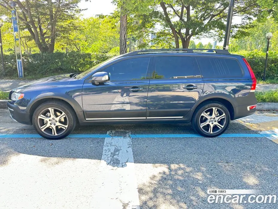 Volvo XC70 2013 2.4 автомат (гидро), фото 5 Volvo XC70 2013 2.4 автомат (гидро), фото 5