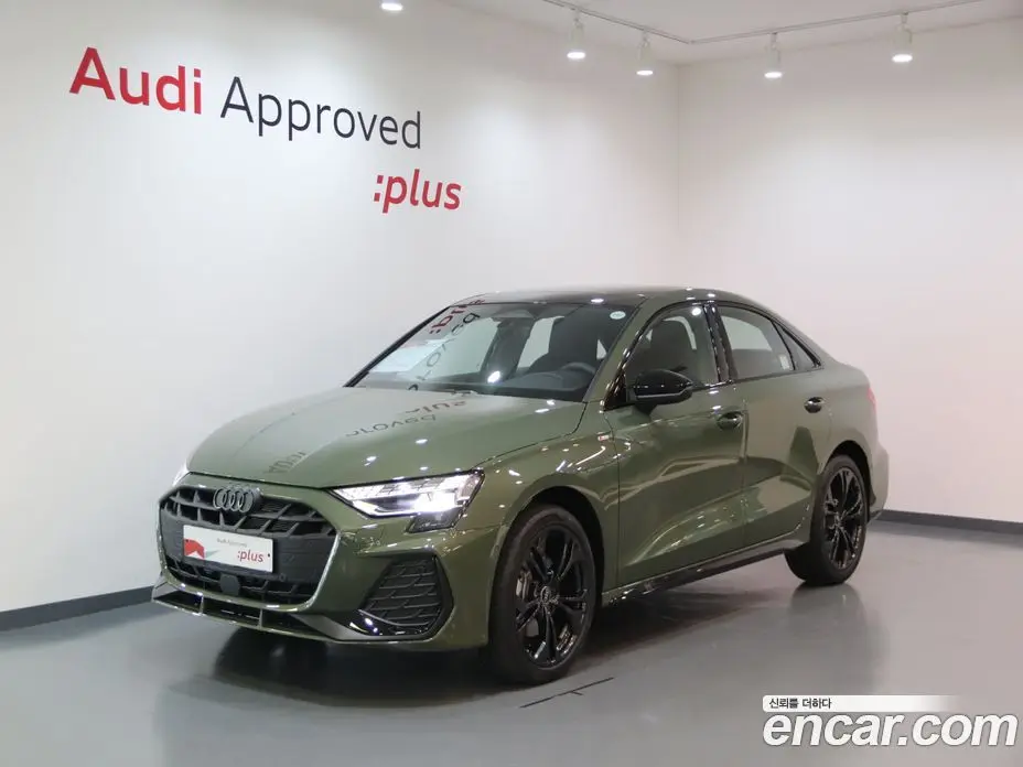 Audi A3 2026 2.0 автомат (гидро), фото 1 Audi A3 2026 2.0 автомат (гидро), фото 1