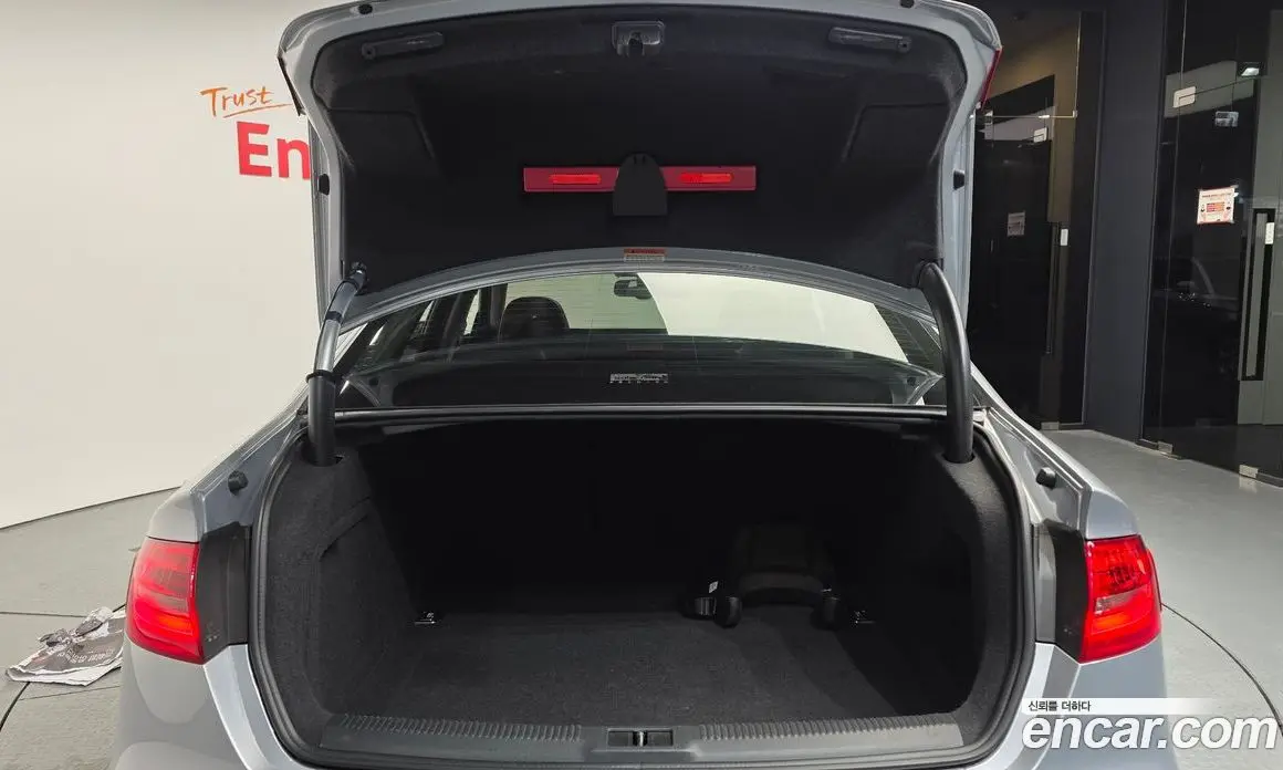 Audi A4 2015 2.0 автомат (гидро), фото 20 Audi A4 2015 2.0 автомат (гидро), фото 20