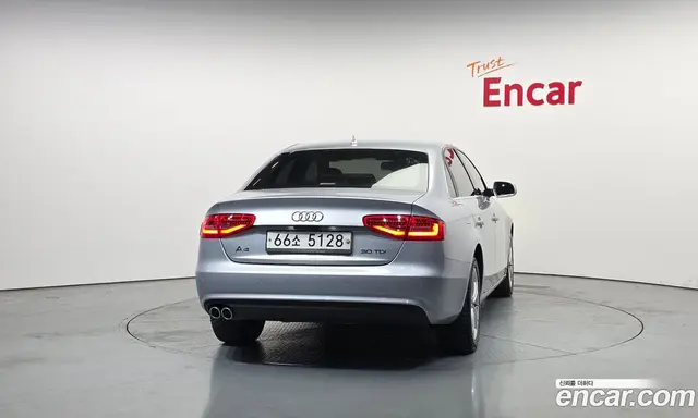 Audi A4 2015 2.0 автомат (гидро), миниатюра 4 Audi A4 2015 2.0 автомат (гидро), миниатюра 4