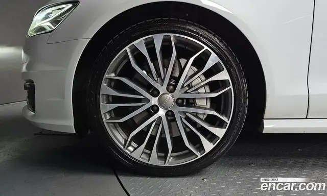 Audi A6 2015 3.0 автомат (гидро), миниатюра 5 Audi A6 2015 3.0 автомат (гидро), миниатюра 5