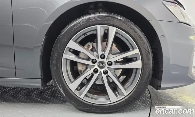Audi A6 2022 2.0 автомат (гидро), миниатюра 5