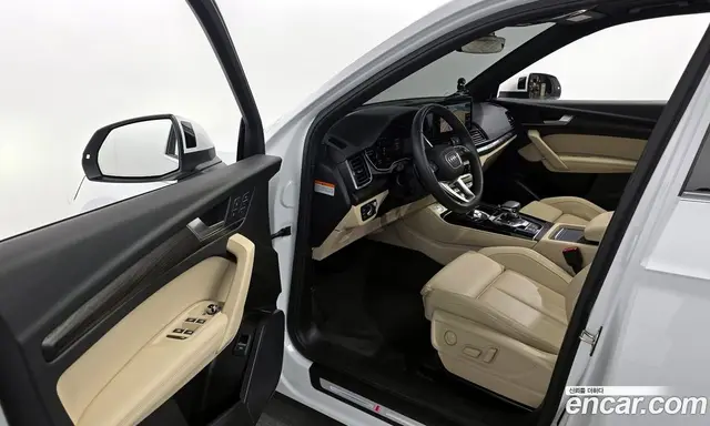 Audi Q5 2023 2.0 автомат (гидро), миниатюра 10 Audi Q5 2023 2.0 автомат (гидро), миниатюра 10