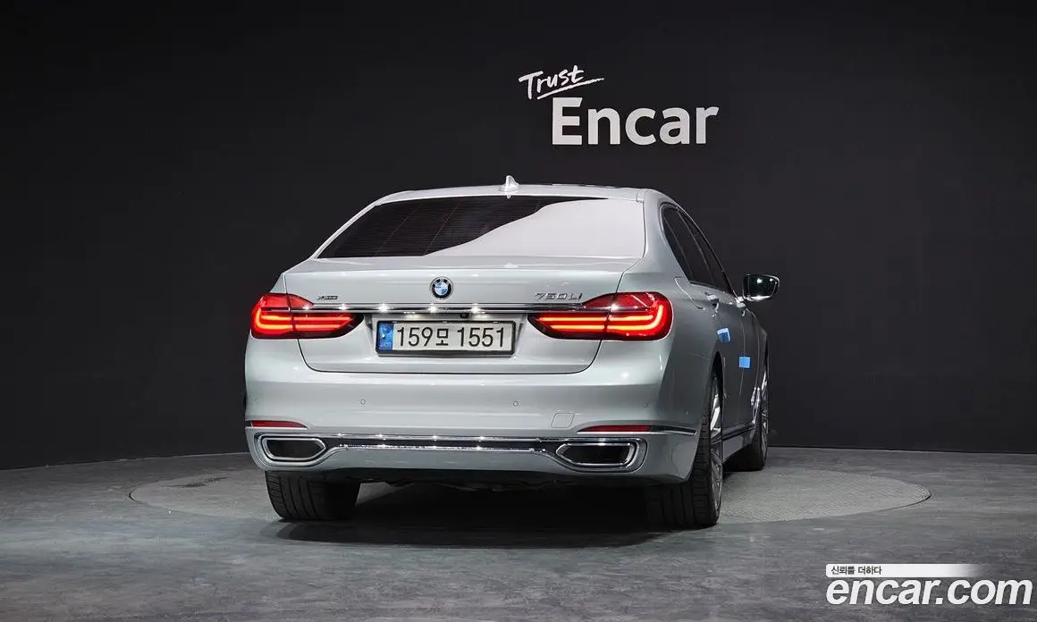 BMW 7 серия 2016 4.4 автомат (гидро), фото 4