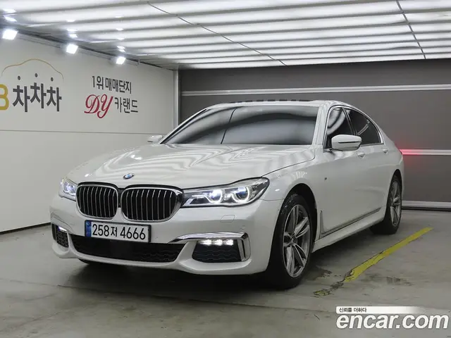 BMW 7 серия, 2017, 82 921 км
