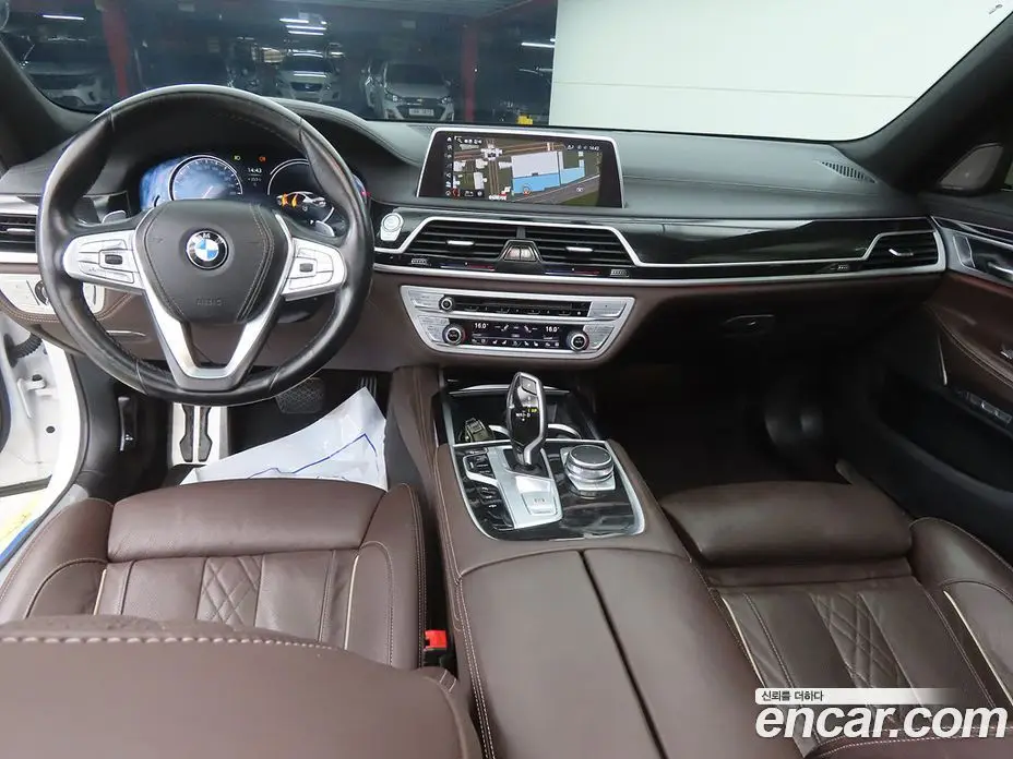 BMW 7 серия 2017 3.0 автомат (гидро), фото 7