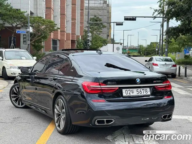 BMW 7 серия 2019 6.6 автомат (гидро), миниатюра 2 BMW 7 серия 2019 6.6 автомат (гидро), миниатюра 2