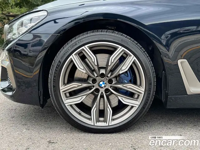BMW 7 серия 2019 6.6 автомат (гидро), миниатюра 5 BMW 7 серия 2019 6.6 автомат (гидро), миниатюра 5
