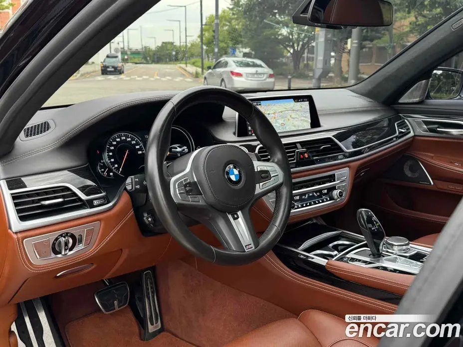 BMW 7 серия 2019 6.6 автомат (гидро), фото 9 BMW 7 серия 2019 6.6 автомат (гидро), фото 9