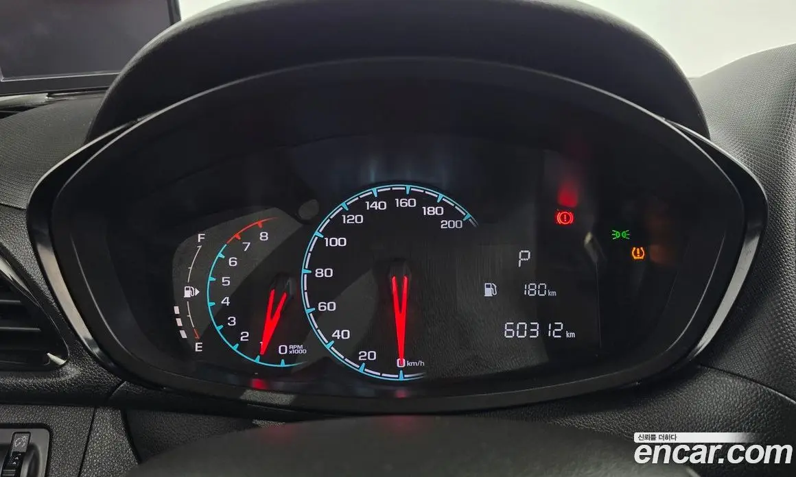 Chevrolet Spark 2015 1.0 автомат (гидро), фото 8