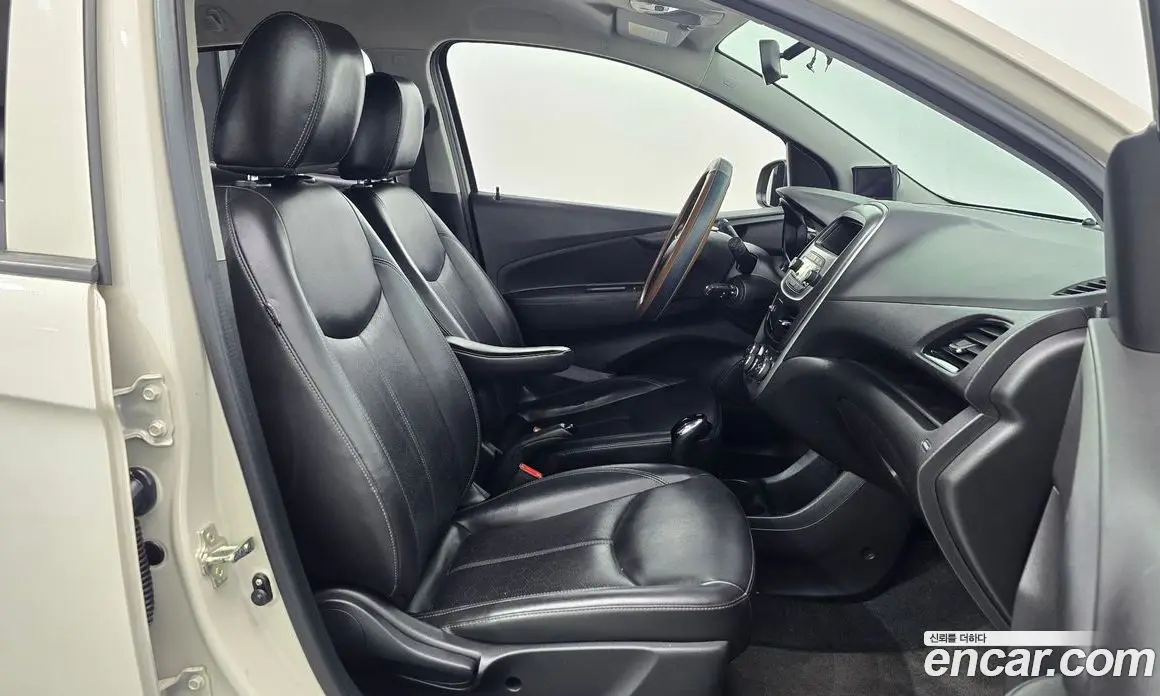 Chevrolet Spark 2015 1.0 автомат (гидро), фото 10
