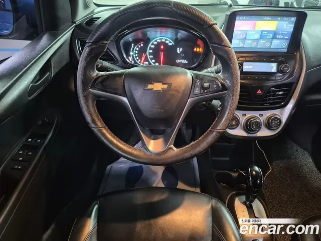 Chevrolet Spark 2017 1.0 автомат (гидро), миниатюра 12
