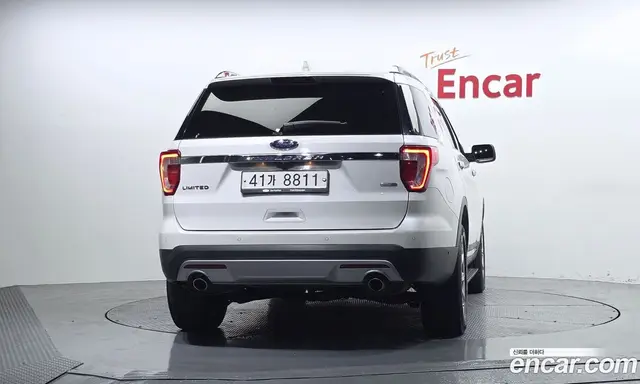 Ford Explorer 2017 2.3 автомат (гидро), миниатюра 4