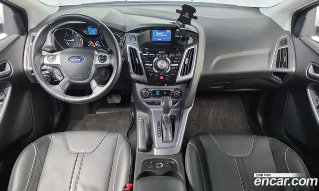 Ford Focus 2015 2.0 автомат (гидро), миниатюра 7