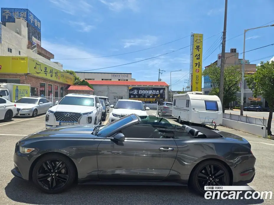 Ford Mustang 2016 2.3 автомат (гидро), фото 3