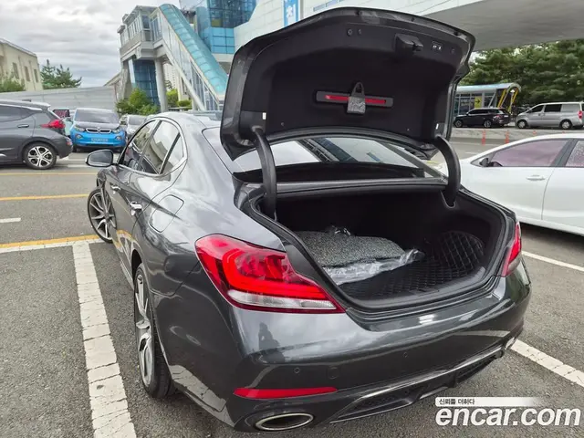 Genesis G70 2019 2.0 автомат (гидро), миниатюра 11